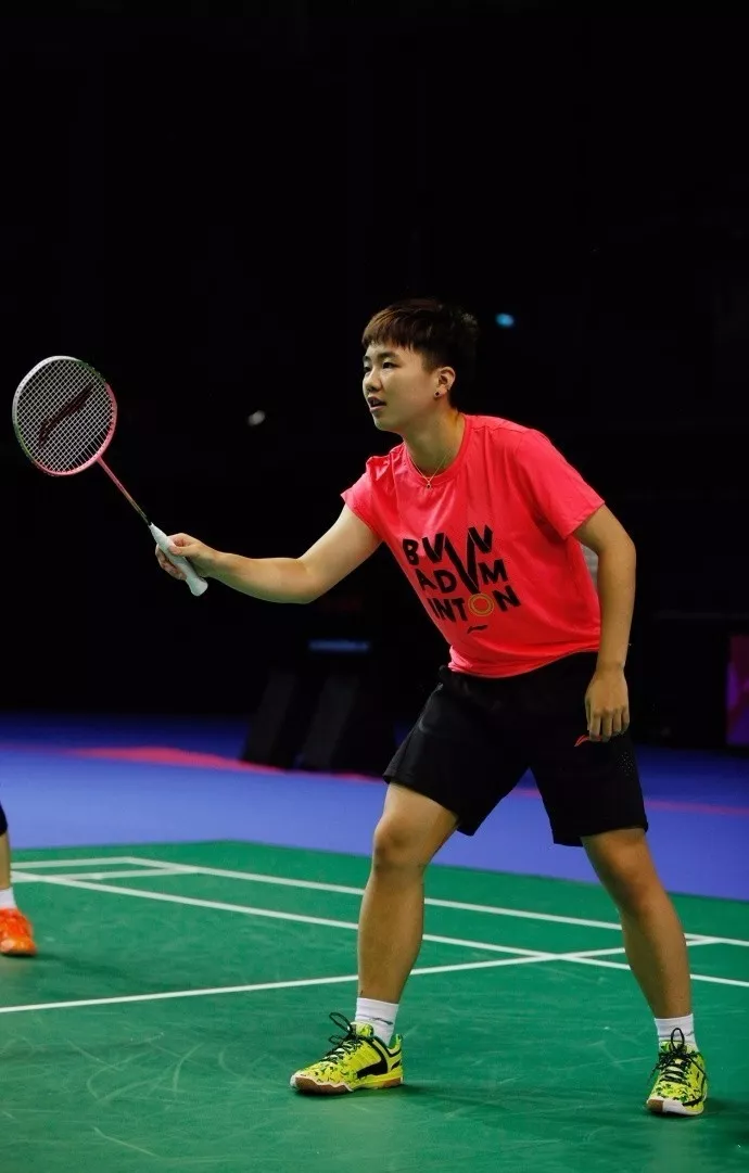 位球员的努 位球员的努